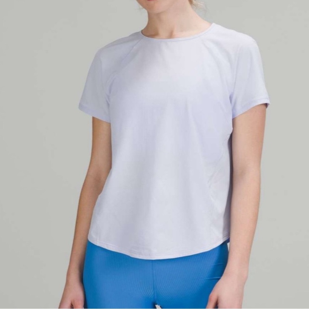 Lululemon Athletica Lightweight Strech  Top Women's Light Blue Short Sleeve Sz 4 - Picture 3 of 9